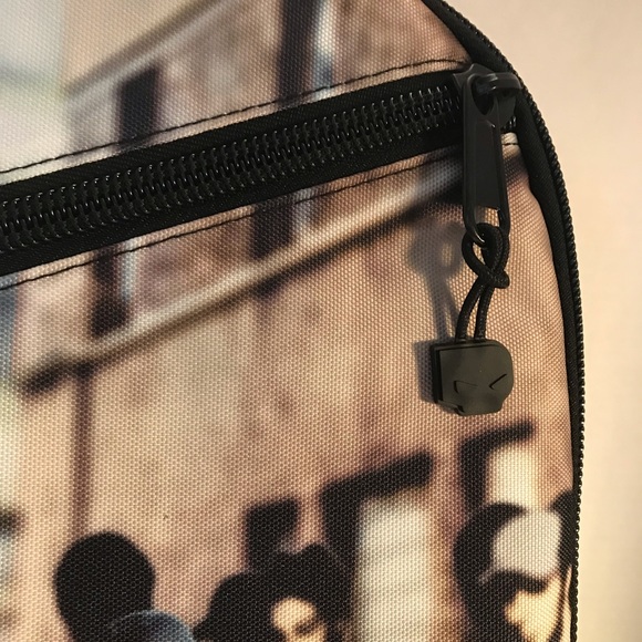 NWT MOJO Backpack - Picture 4 of 11